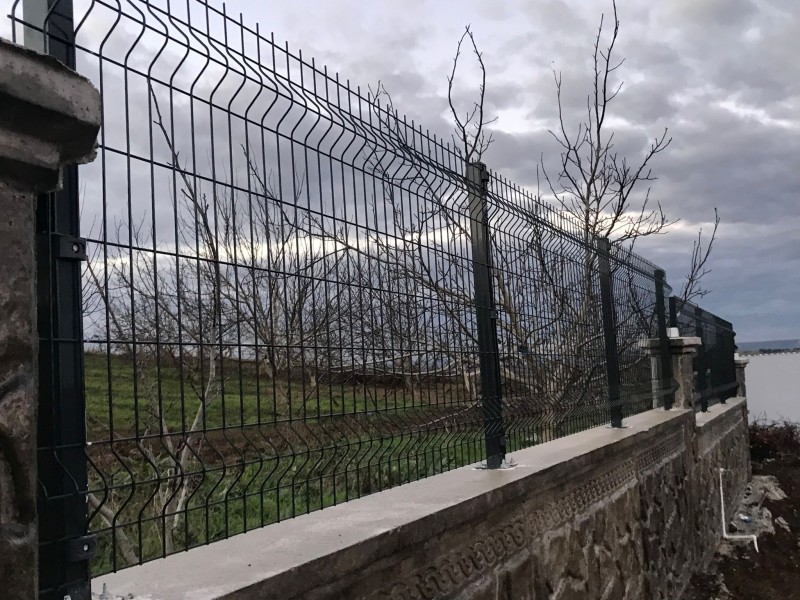 Tel çit uygulaması